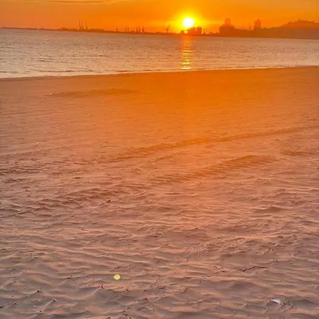 Divino Beachfront Apartamento *