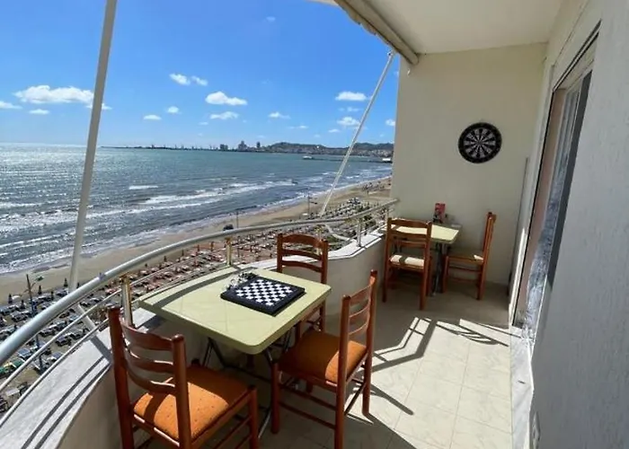 شقة Divino Beachfront *