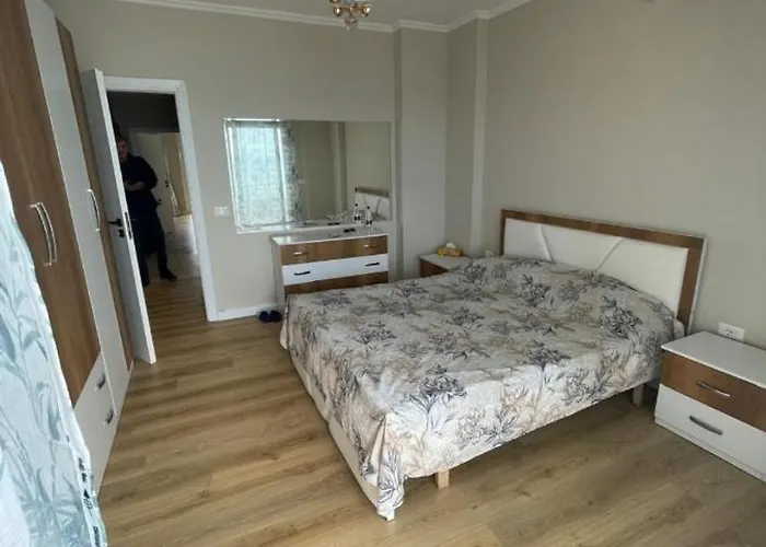 Divino Beachfront دراس